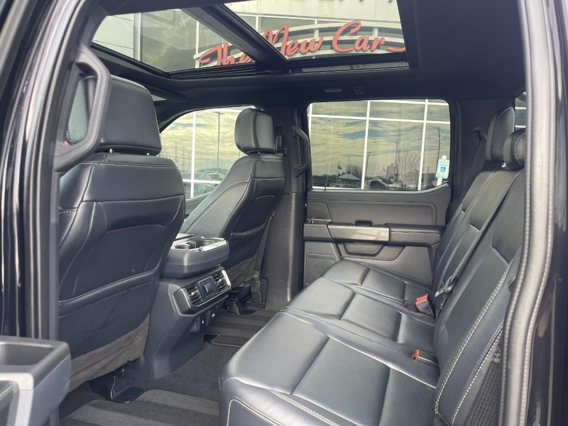 Ford F-150 Vehicle Image 16