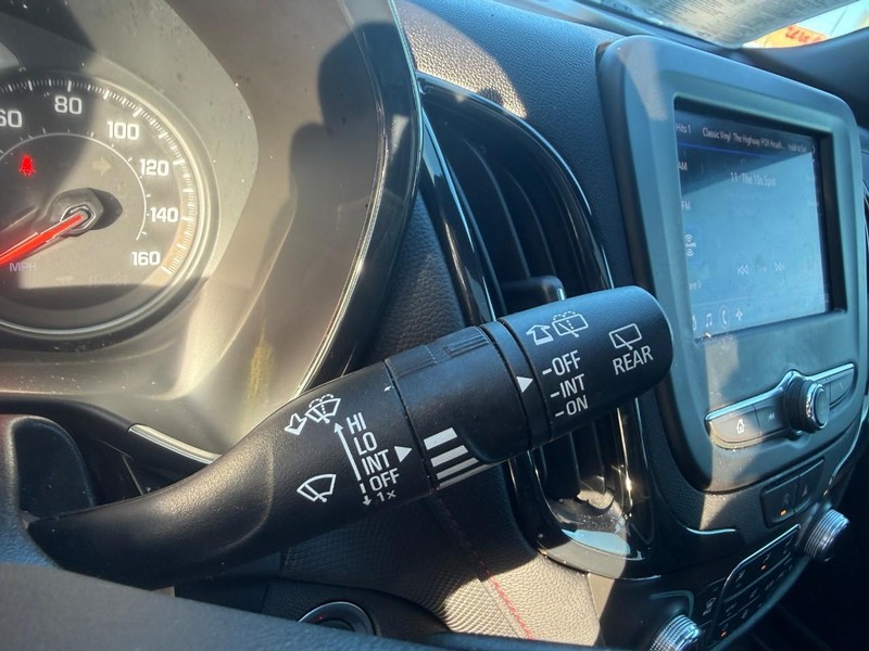 Chevrolet Equinox Vehicle Image 22