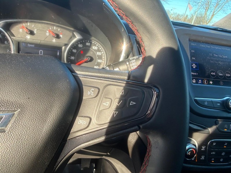 Chevrolet Equinox Vehicle Image 23