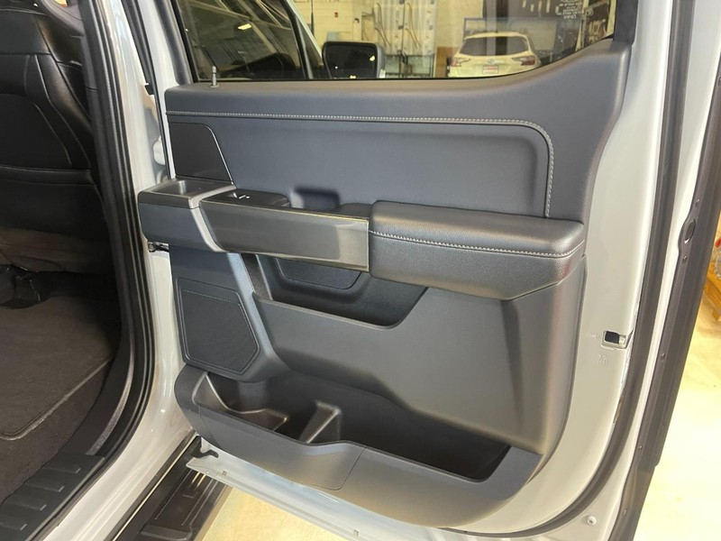 Ford F-150 Vehicle Image 13