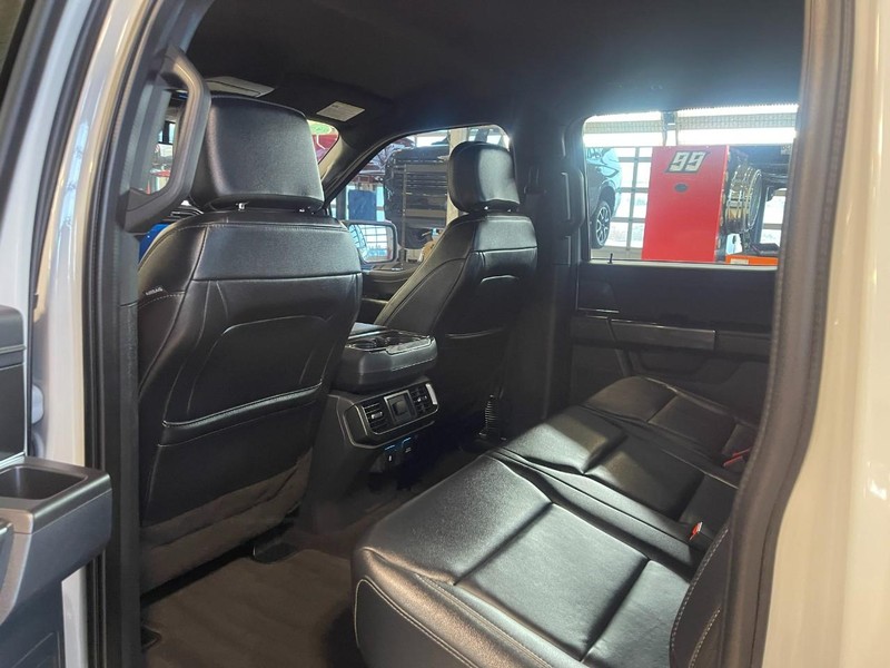 Ford F-150 Vehicle Image 14