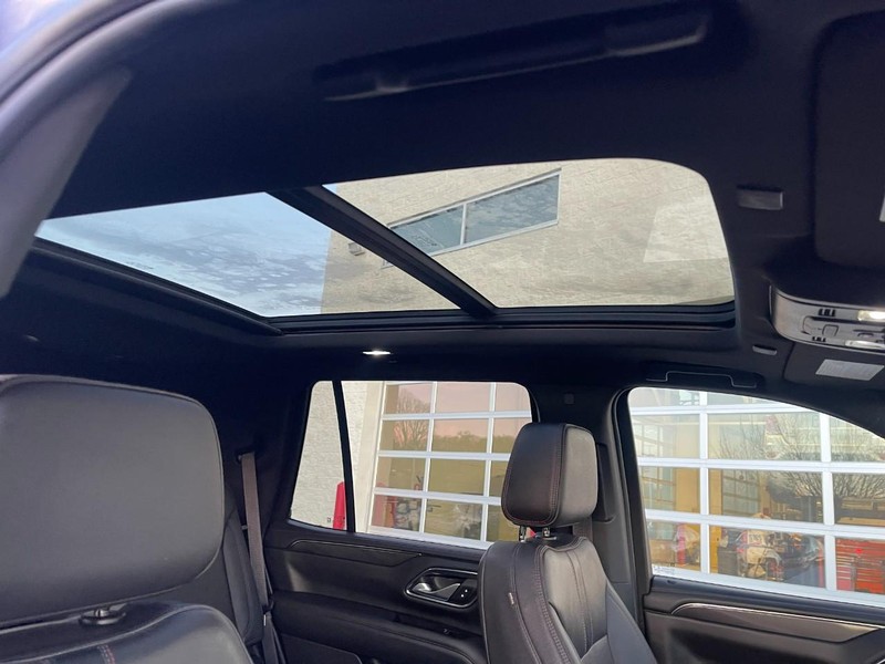 Chevrolet Tahoe Vehicle Image 10