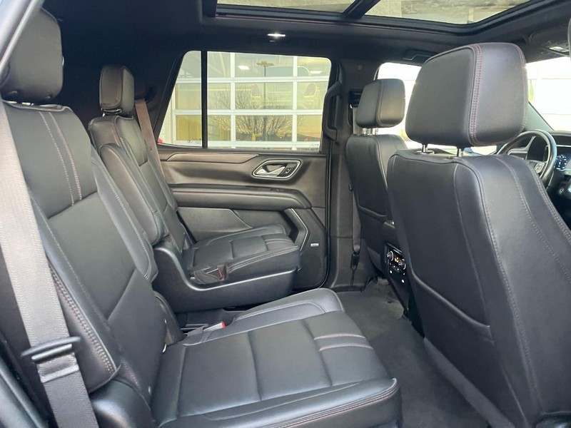 Chevrolet Tahoe Vehicle Image 13