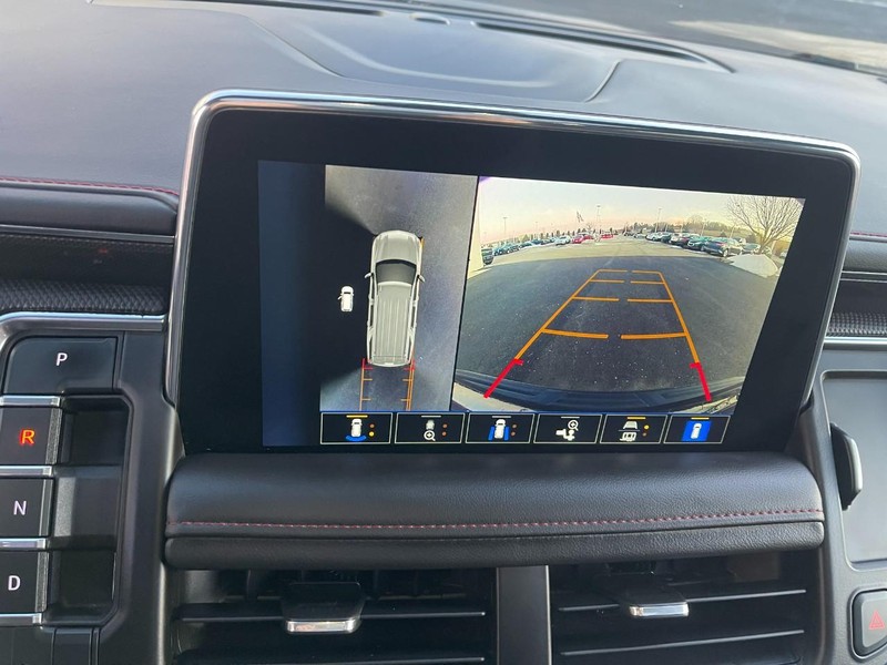 Chevrolet Tahoe Vehicle Image 32