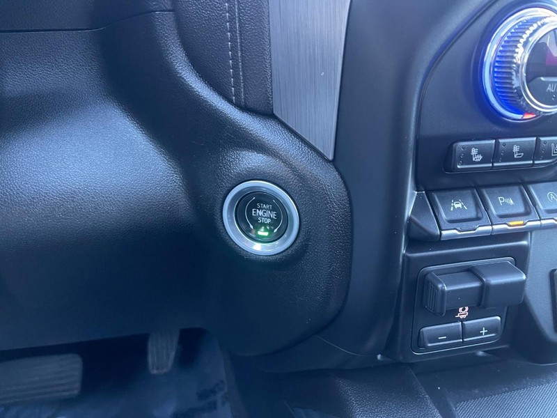 GMC Sierra 1500 Vehicle Image 32