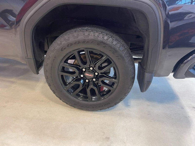 GMC Sierra 1500 Vehicle Image 05