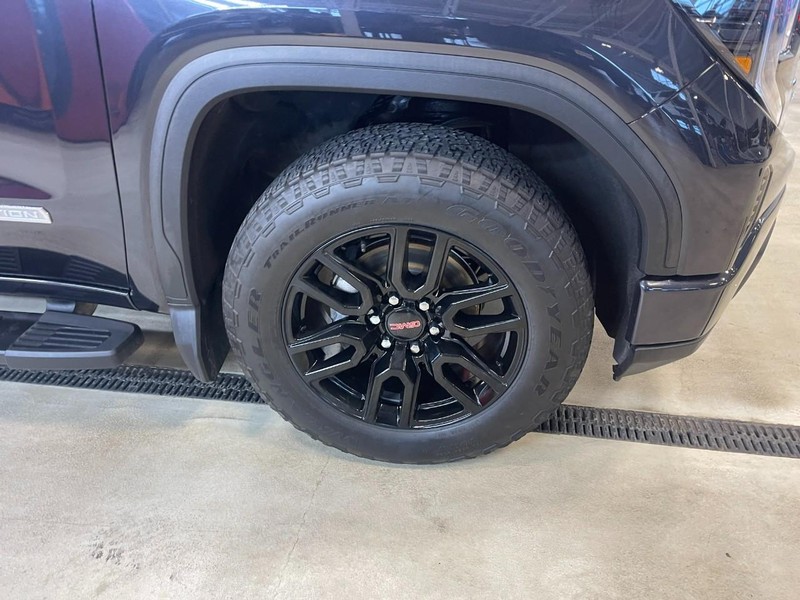 GMC Sierra 1500 Vehicle Image 07