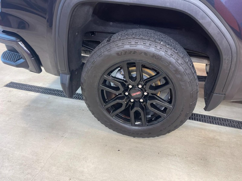 GMC Sierra 1500 Vehicle Image 08