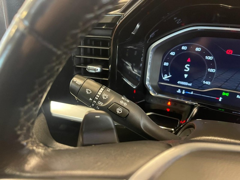 GMC Sierra 1500 Vehicle Image 24