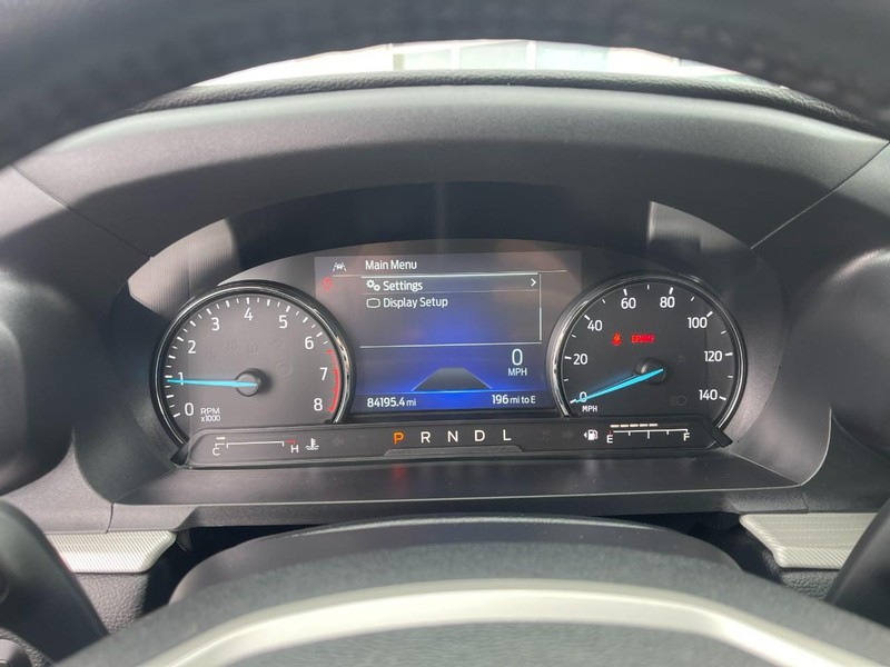 Ford Explorer Vehicle Image 30