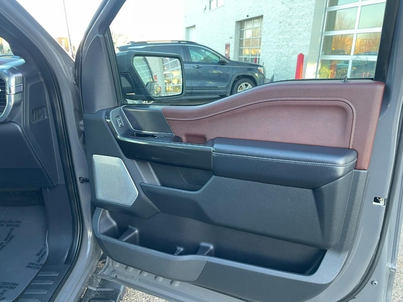 Ford F-150 Vehicle Image 12