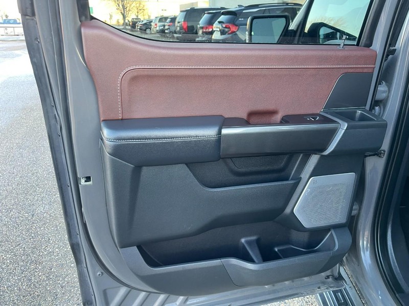 Ford F-150 Vehicle Image 17