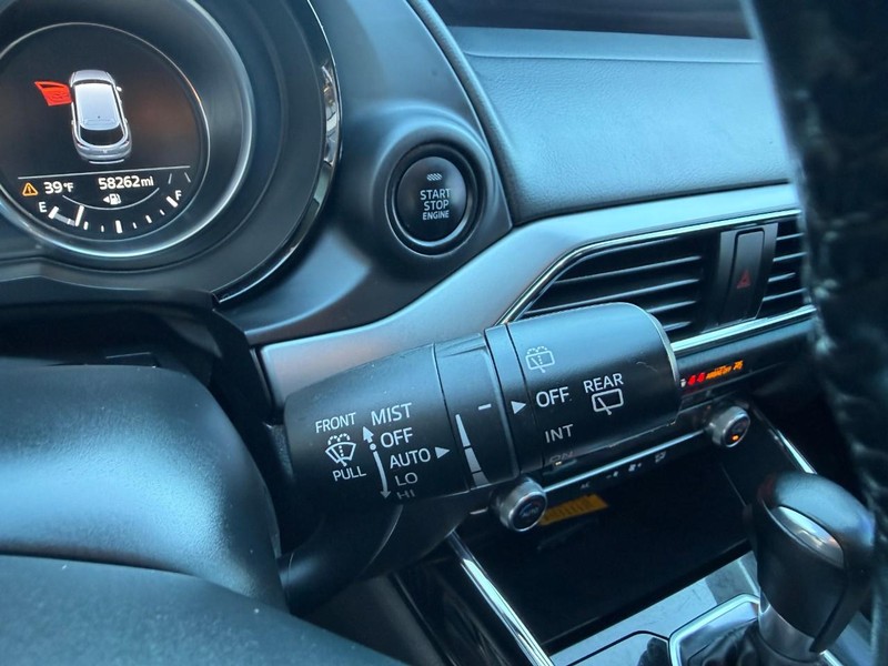 Mazda CX-9 Vehicle Image 23