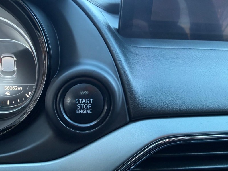 Mazda CX-9 Vehicle Image 25