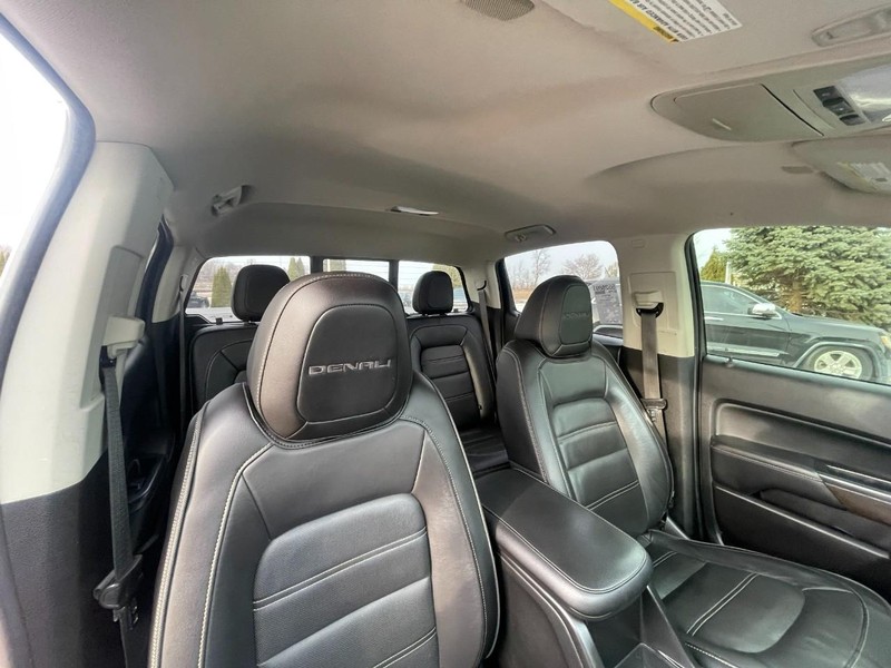 GMC Canyon Vehicle Image 04