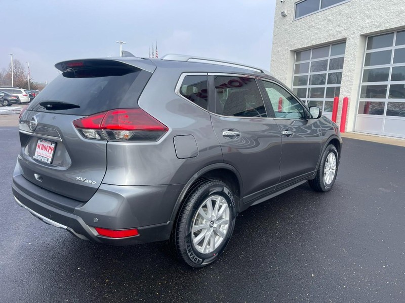 Nissan Rogue Vehicle Image 03