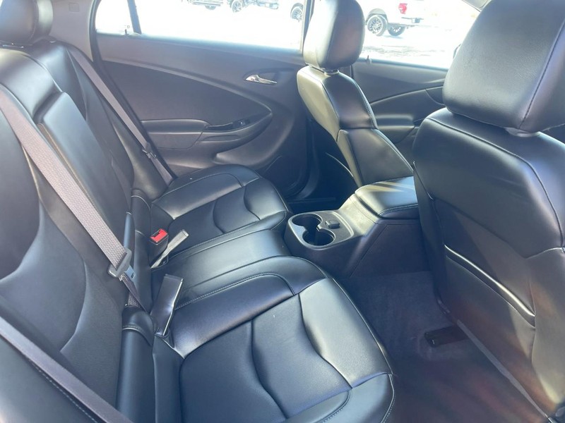 Chevrolet Volt Vehicle Image 10