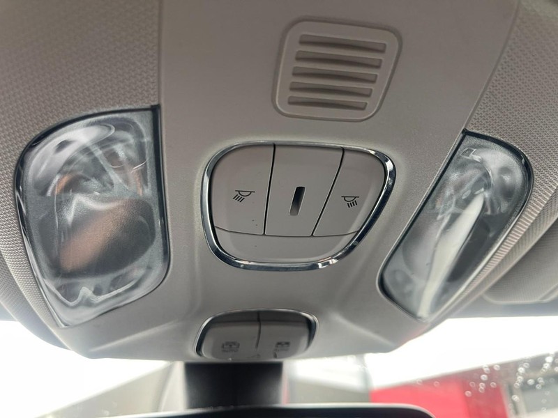 Jeep Compass Vehicle Image 32