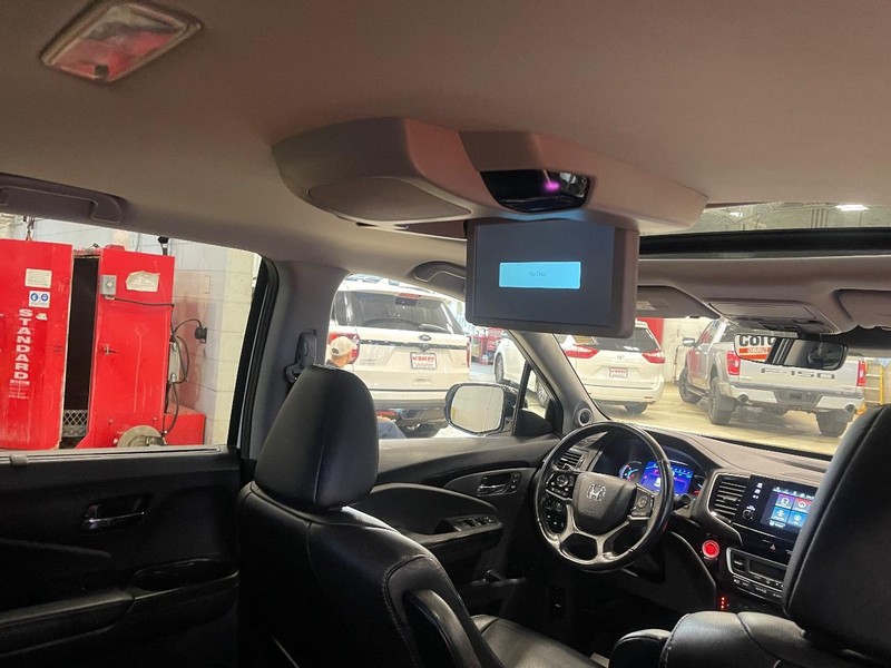 Honda Pilot Vehicle Image 13