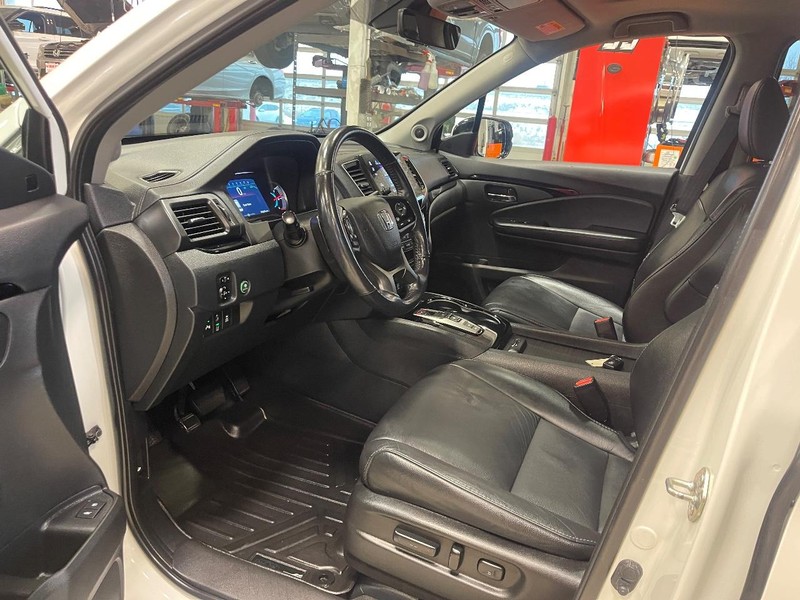 Honda Pilot Vehicle Image 23