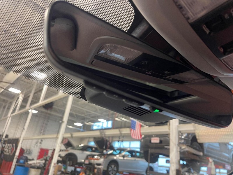 Honda Pilot Vehicle Image 38