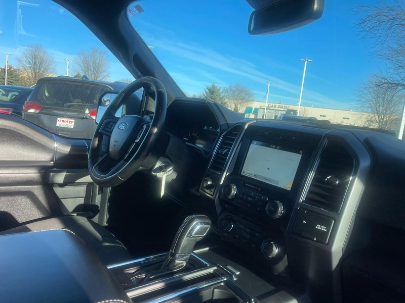 Ford F-150 Vehicle Image 02