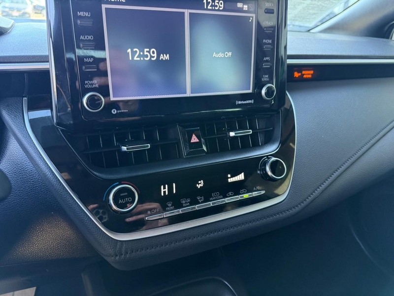 Toyota Corolla Vehicle Image 21