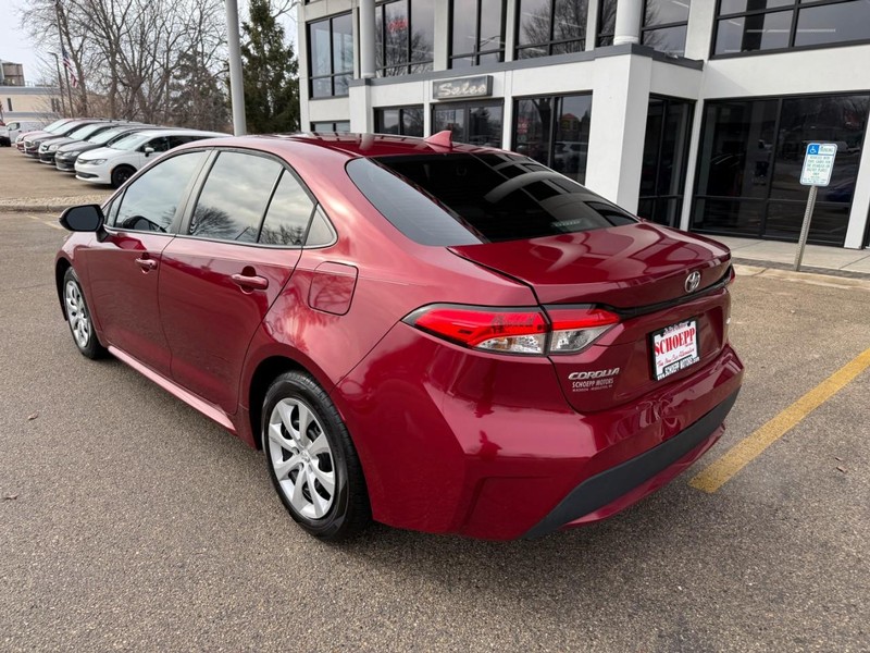 Toyota Corolla Vehicle Image 06