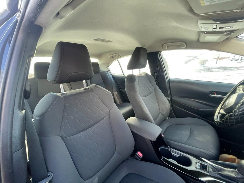 Toyota Corolla Vehicle Image 05