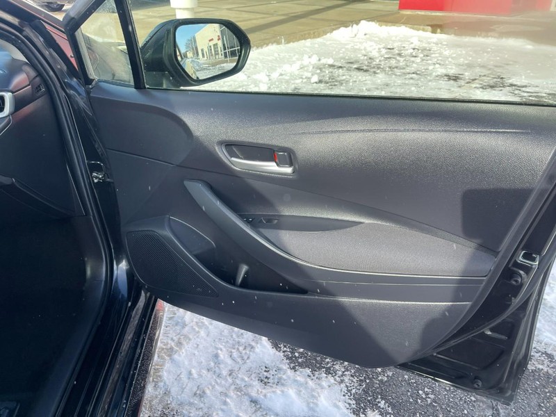 Toyota Corolla Vehicle Image 06