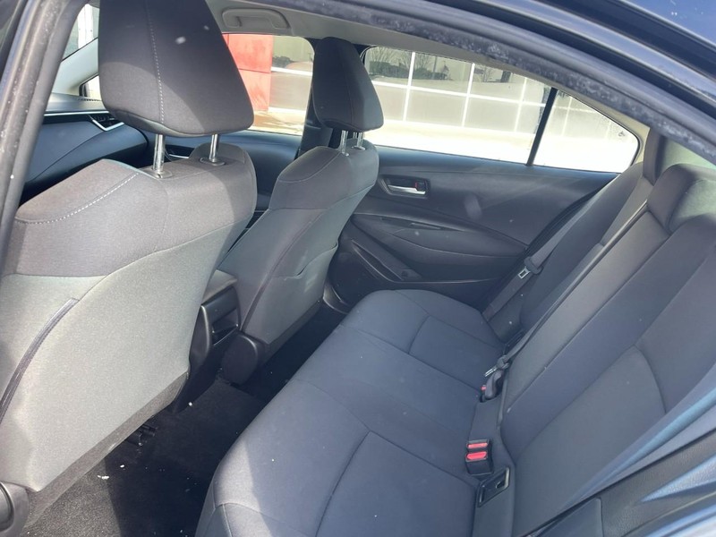 Toyota Corolla Vehicle Image 09