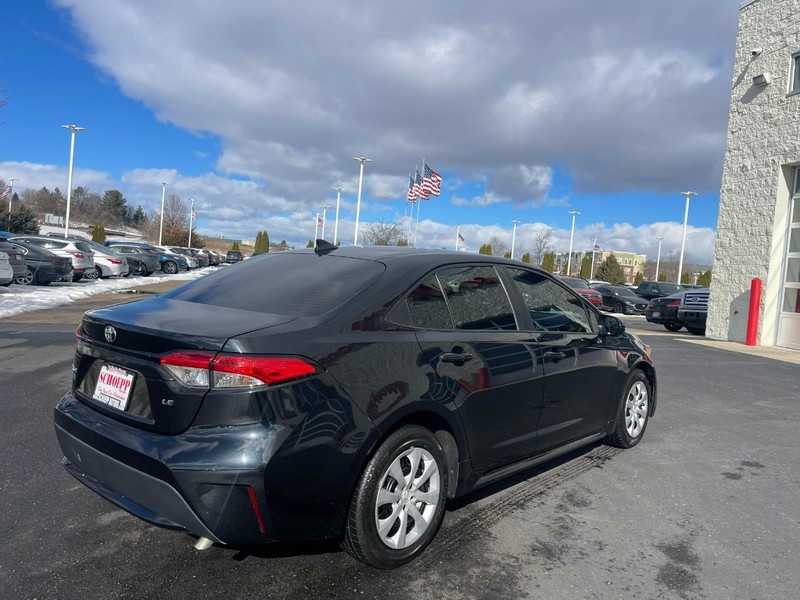 Toyota Corolla Vehicle Image 03