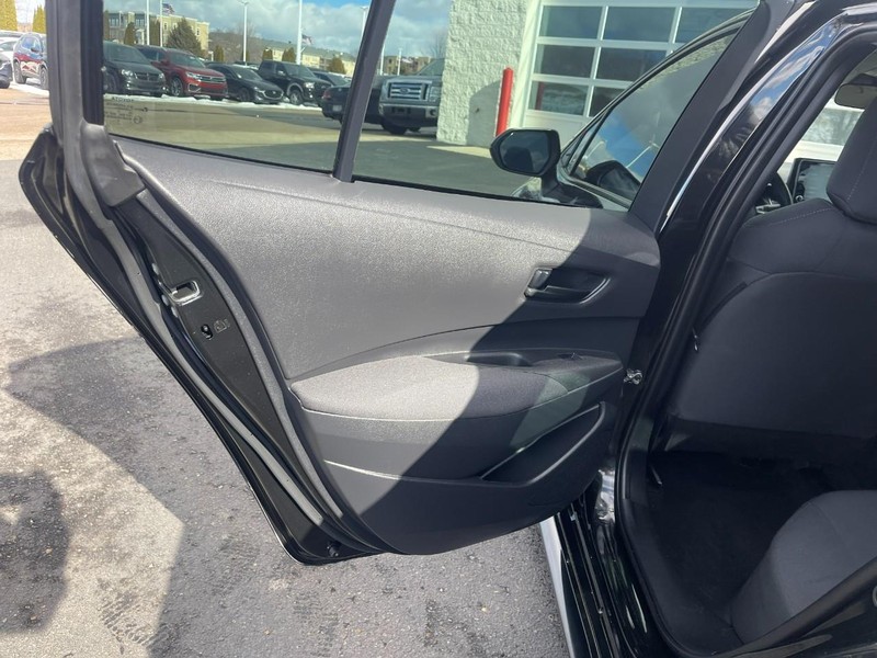 Toyota Corolla Vehicle Image 11