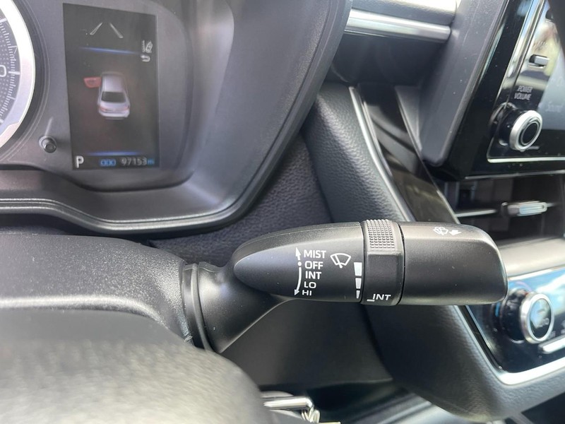 Toyota Corolla Vehicle Image 20