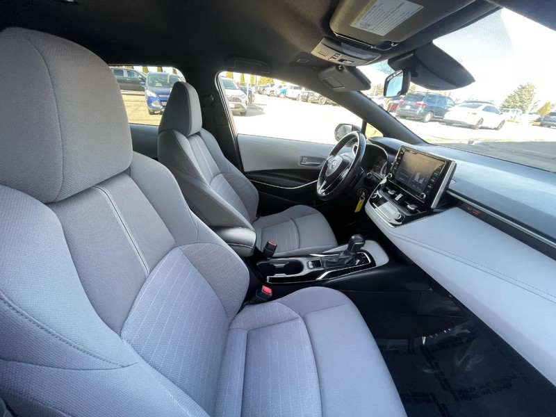 Toyota Corolla Vehicle Image 10