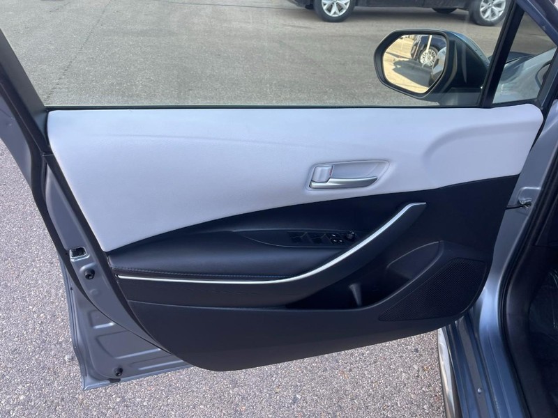 Toyota Corolla Vehicle Image 19