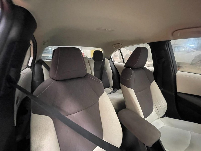 Toyota Corolla Vehicle Image 04