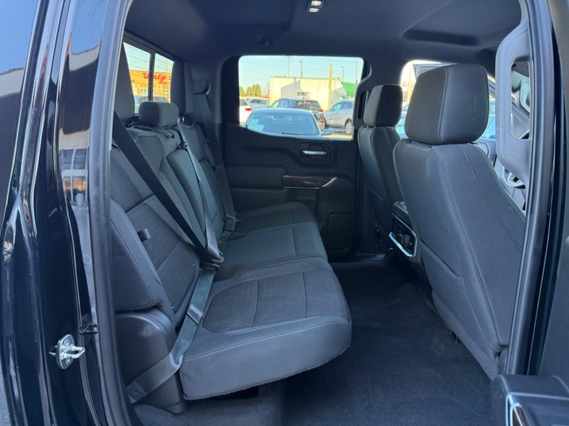 GMC Sierra 1500 Vehicle Image 14