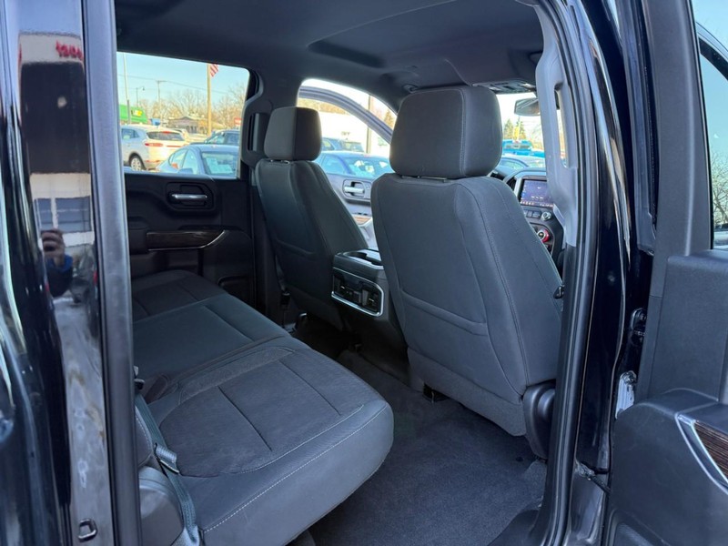 GMC Sierra 1500 Vehicle Image 15