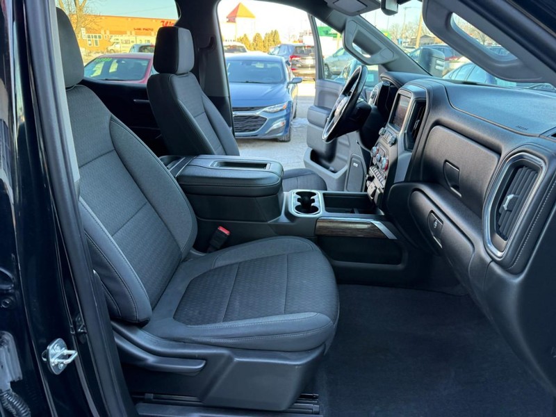 GMC Sierra 1500 Vehicle Image 16