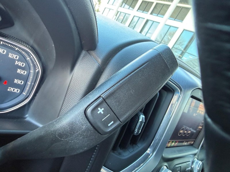 GMC Sierra 1500 Vehicle Image 23