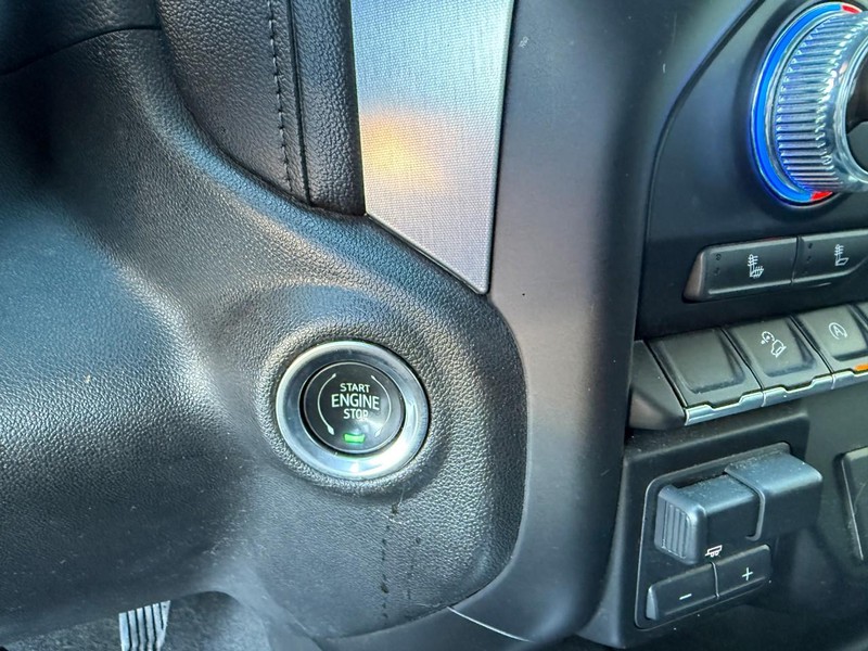 GMC Sierra 1500 Vehicle Image 28