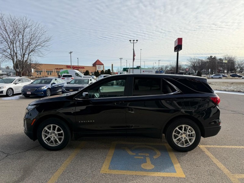 Chevrolet Equinox Vehicle Image 08