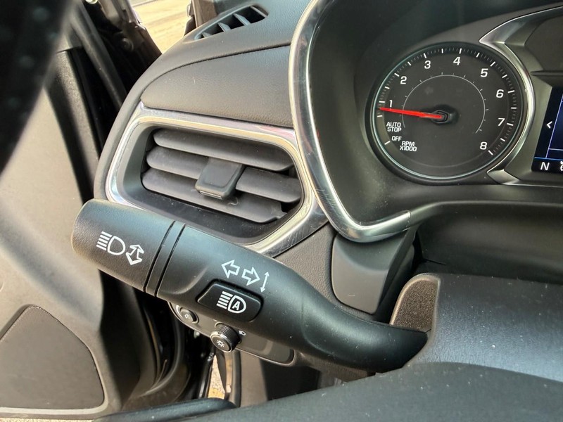 Chevrolet Equinox Vehicle Image 20