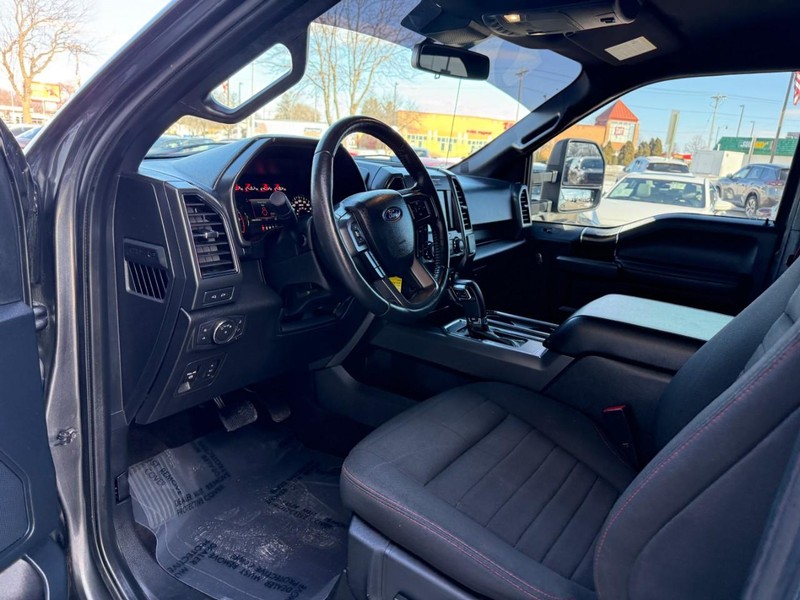 Ford F-150 Vehicle Image 10