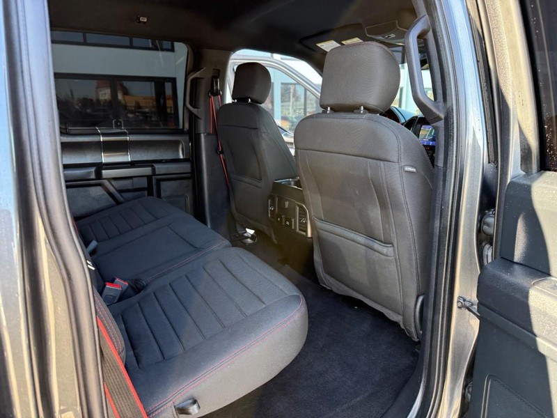 Ford F-150 Vehicle Image 16