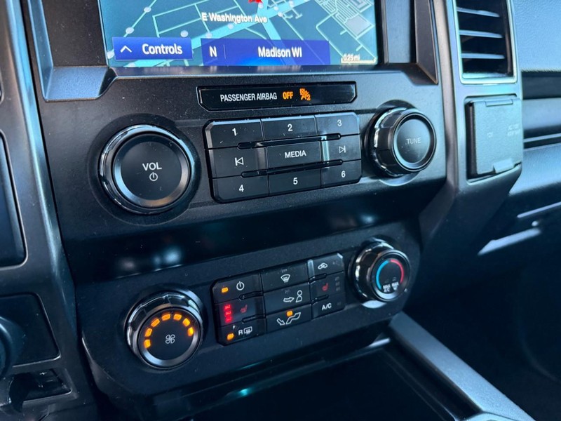 Ford F-150 Vehicle Image 34