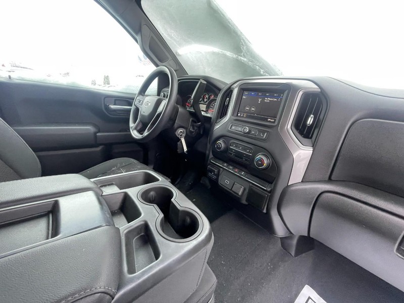 Chevrolet Silverado 1500 Vehicle Image 05