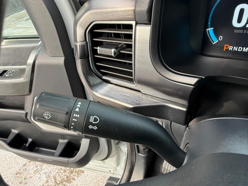 Ford F-150 Vehicle Image 24