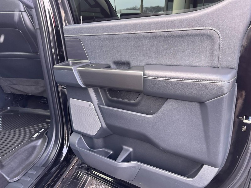 Ford F-150 Vehicle Image 13